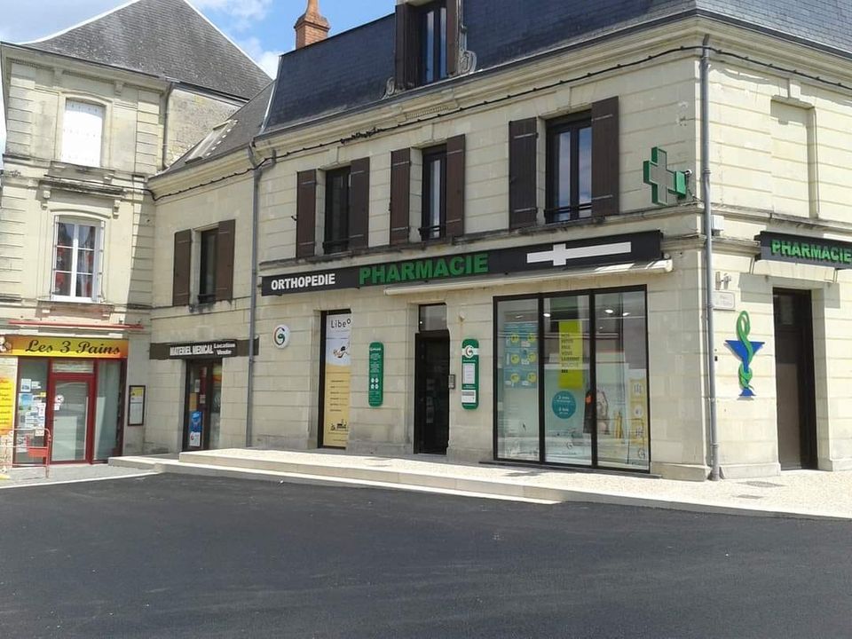 logo Pharmacie Richard (LES-TROIS-MOUTIERS)